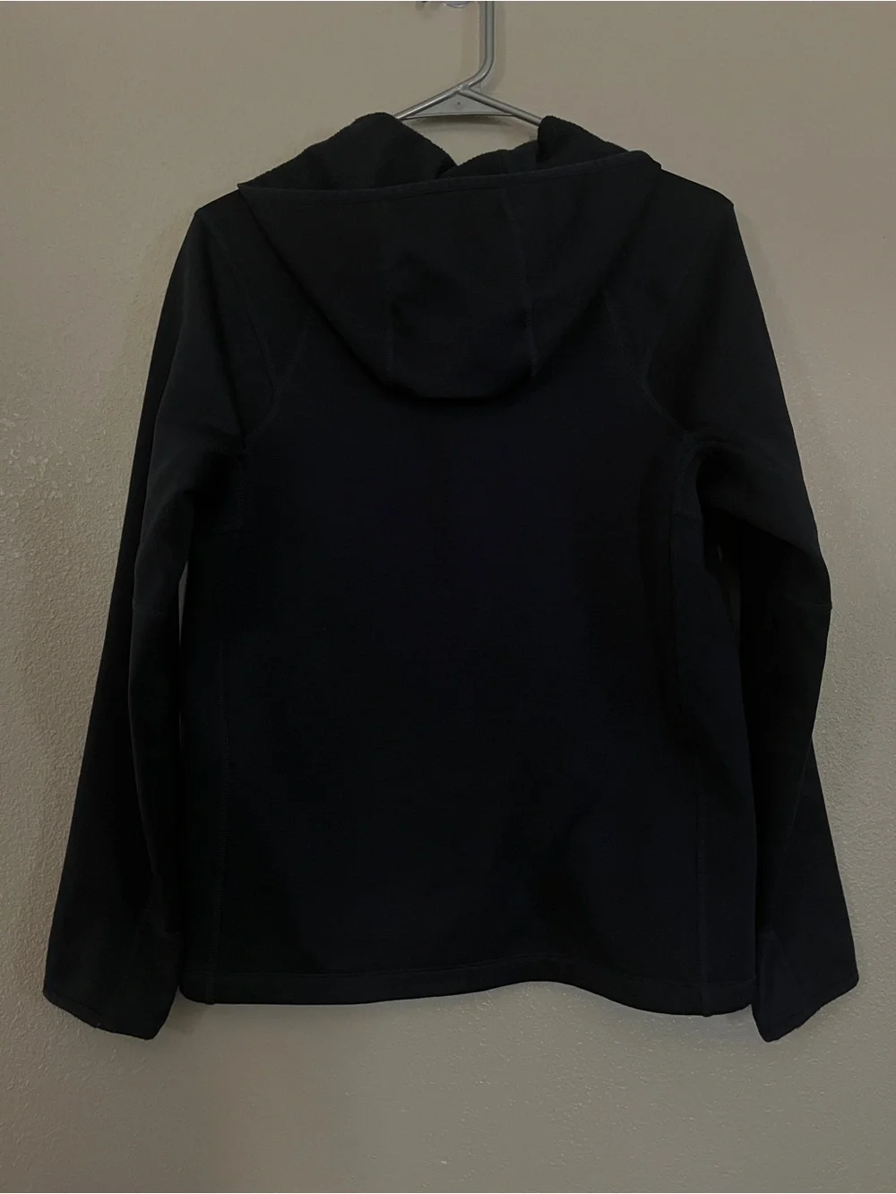 REÍ Kids Black Hooded Jacket with Teal Zippers
